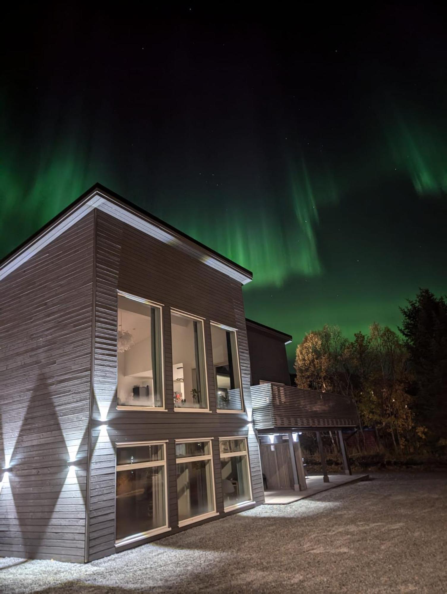 The House Of Aurora I Apartment ทรอมโซ ห้อง รูปภาพ